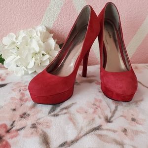 ZIGI SOHO 👠 Red Suede Heels